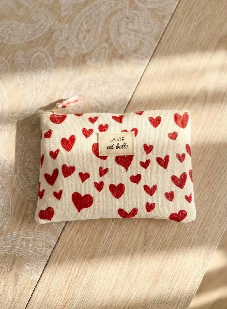 Lot de 2 Pochettes cœurs rouge 14x20 et 16x9x9 La vie est belle