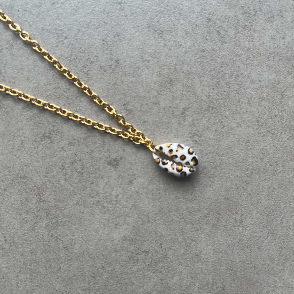 Collier cauri – Collier coquillage chaine acier inoxydable doré